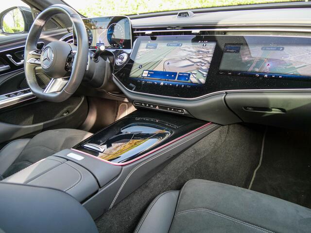 Mercedes-Benz E-KLASSE 300 e AMG Line | PANODAK | SUPERSCREEN | TREKHAAK | NIGHT PAKKET |