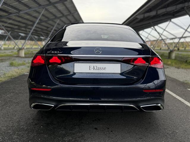 Mercedes-Benz E-KLASSE 300e Sport Edition | Panoramaschuifdak | Premium Plus | Head-up | Trekhaak | Rij-assistentiepakket | Stoelventilatie/verwarming | Burmester |