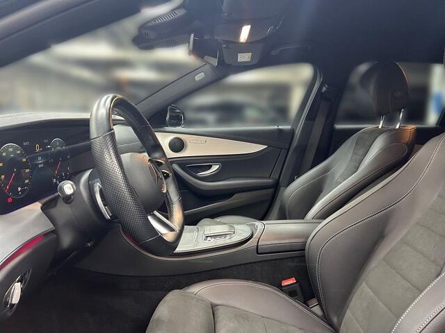 Mercedes-Benz E-estate 400 d 4MATIC AMG Line 330 PK Distronic Widescreen Cockpit 20 Inch Navi LED