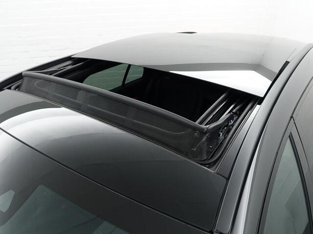 Mercedes-Benz E-estate 300 e AMG Premium Plus- MBUX Hyperscreen, Burmester Surround Sound, Head Up, Elek Trekhaak