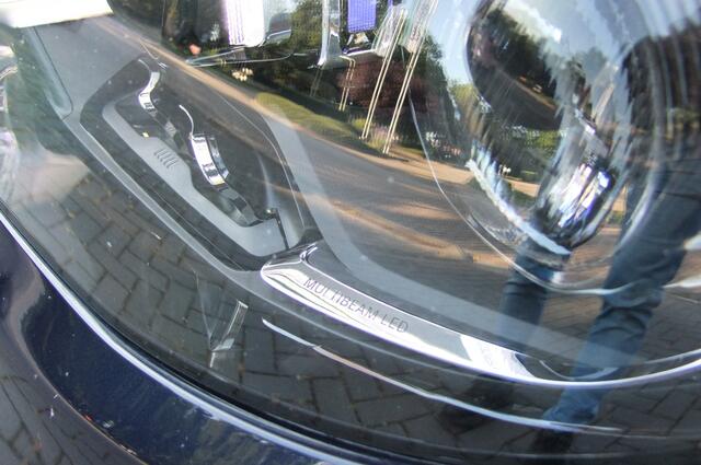 Mercedes-Benz E-estate 200 Business Solution AMG / Facelift / Burmester/ Memory/ Head-up/ Panorama/ Trekhaak af-fabriek/ Night pakket/ DAB / 360 camera/ Air balance