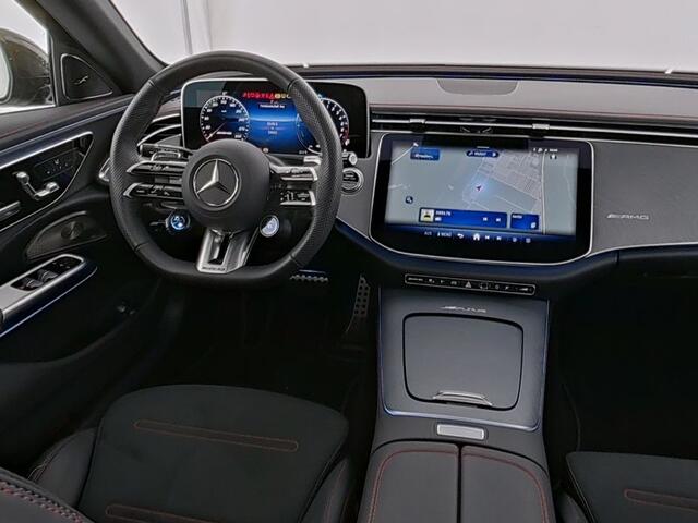 Mercedes-Benz E-estate Mercedes-AMG 53 4MATIC+ Night Pakket 1+2 | Panorama Schuif-Kanteldak | 21 Inch AMG Velgen | Burmester® | Trekhaak | AMG Real Performance Sound. Inclusief 24 maanden MB Certified garantie voor Europa.