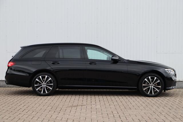 Mercedes-Benz E-estate 300 e Luxury Line | Adap. Cruise | Elek. Trekhaak | Navigatie | Stoelverwarming | Camera