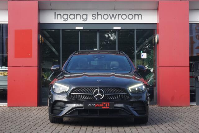 Mercedes-Benz E-estate 300 de AMG Line | Burmester Audio | Panoramadak | Memory | HUD | ACC | White Screen | 360° Camera | 18 inch |