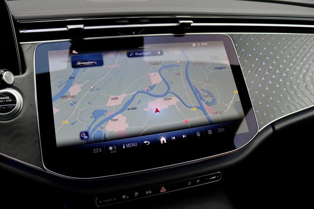 Mercedes-Benz E-estate 300 e AMG Line Aut9 | Distronic | Trekhaak | Digital Light | Verwarmd Stuurwiel | | Keyless Go | Leder | Surround Camera | Nightpakket | Achterbank Verwarmd |