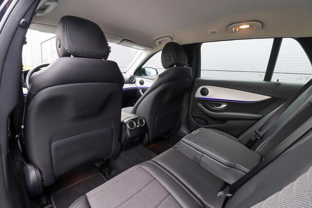 Mercedes-Benz E-estate 300 de Luxury Line | Trekhaak | Adaptieve cruise| Rijklaarprijs - incl.garantie