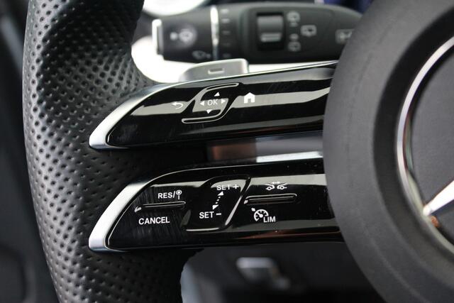 Mercedes-Benz E-estate 300 e AMG Line | Pano | Trekhaak | Memory |