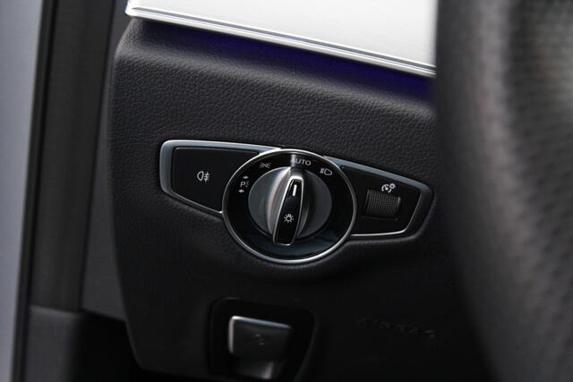 Mercedes-Benz E-estate 300 e AMG Line | Pano | Trekhaak | Memory |