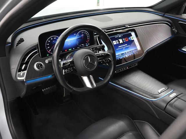 Mercedes-Benz E-estate 300 e AMG Line | Navigatie | Parkeercamera | Stoelverwarming/verkoeling | Keyless Go |