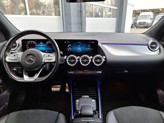 Mercedes-Benz EQA 250 AMG Line | Trekhaak | Night pakket | Keyless-GO | Achteruitrijcamera | Sfeerverlichting | Elektrische achterklep