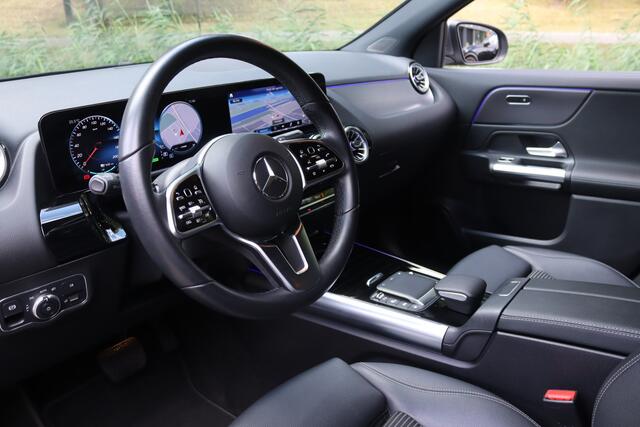 Mercedes-Benz EQA 250 Business Solution Luxury 67 kWh Camera/Sfeer/Dodehoek/Elek. klep/Trekhaak wegkl.
