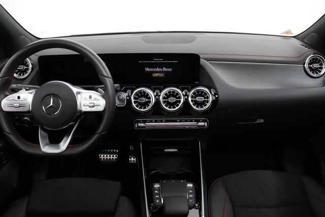 Mercedes-Benz EQA 250+ AMG Line | Panoramadak