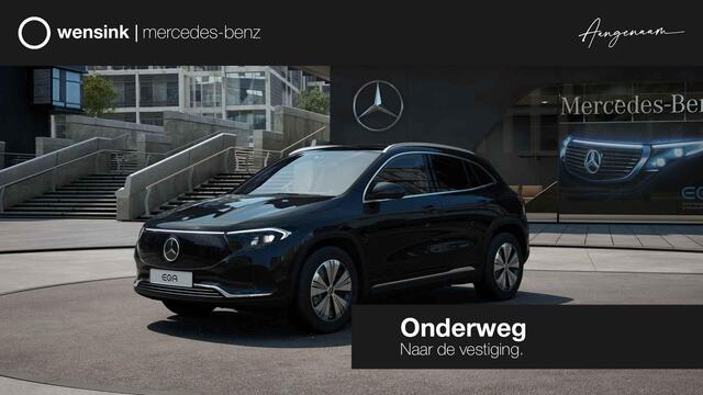 Mercedes-Benz EQA 250+ Business Solution 71 kWh | Panoramaschuifdak | Dodehoekassistent | Essential pakket | Premium Sound system | Achteruitrijcamera | Stoelverwarming voor |