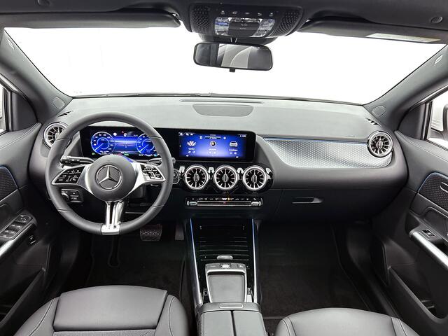 Mercedes-Benz EQA 250+ Business Solution 71 kWh | Parkeerpakket met achteruitrijcamera | Widescreen display | Zitcomfortpakket | Sfeerverlichting | EASY PACK achterklep | Stoelverwarming voor | Licht- en zicht pakket |