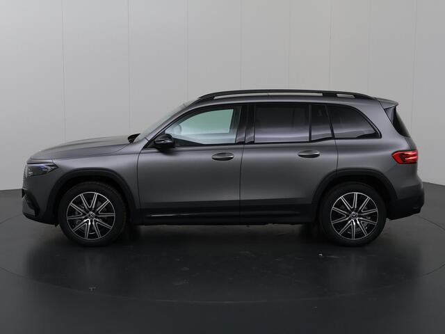 Mercedes-Benz EQB 250+ AMG Line 71 kWh | Trekhaak | 360°-camera | Panoramadak | Keyless