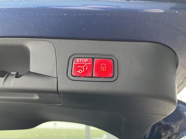 Mercedes-Benz EQB 250+ AMG Line | Premium Pakket | Night Pakket | Winter Pakket | Rijassistentiepakket | Panoramadak | Trekhaak | Elektrisch Verstelbare Stoelen + Memory | Burmester Surround Sound | 360° Camera | Head-up Display | Apple CarPlay | Android Auto