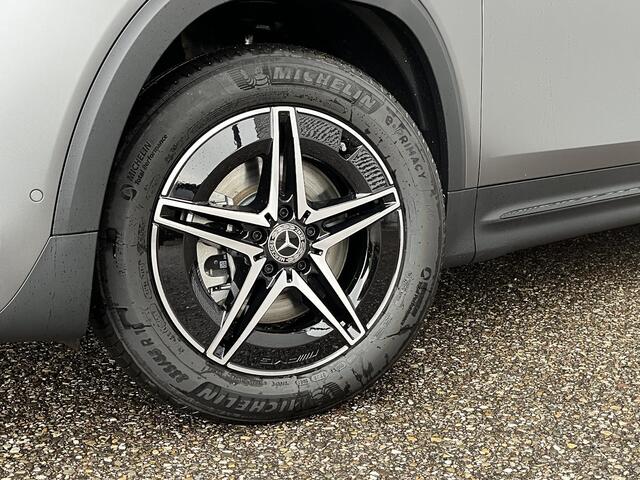 Mercedes-Benz EQB 250+ AMG Line | Mat Grijs | Night Pakket | Panoramadak | Dodehoekassistent | Donkergetint Glas Achter | Apple CarPlay | Android Auto | Advanced Sound System | Sfeerverlichting | Stoelverwarming | Verschuifbare Achterstoelen