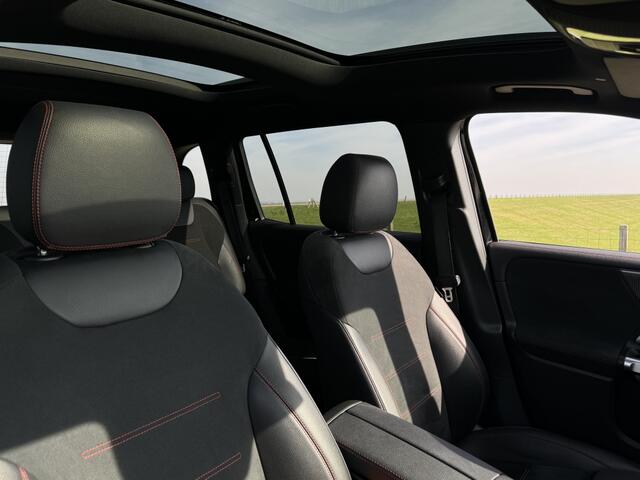 Mercedes-Benz EQB 250 AMG Line Pano BTW auto