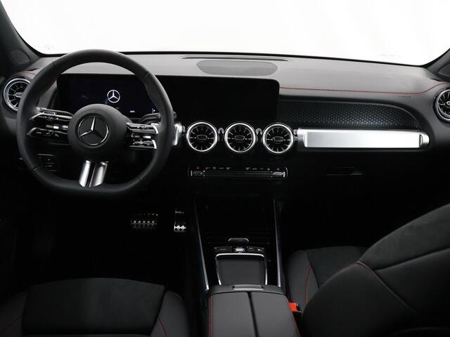 Mercedes-Benz EQB 250+ AMG Line l Nightpakket l Panoramadak 250+ AMG Line 71 kWh