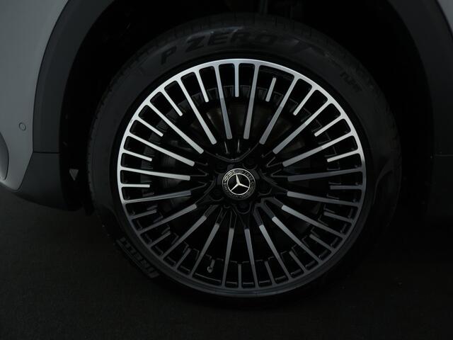 Mercedes-Benz EQB 300 4MATIC AMG Line 7p. 67 kWh | Panoramaschuifdak | Nightpakket | Premium pakket | Sfeerverlichting | | KEYLESS-GO comfort pakket | Stoelverwarming vooraan | MBUX augmented reality voor navigatie | Inclusief 48 maanden MB Certified garantie voor Europa.