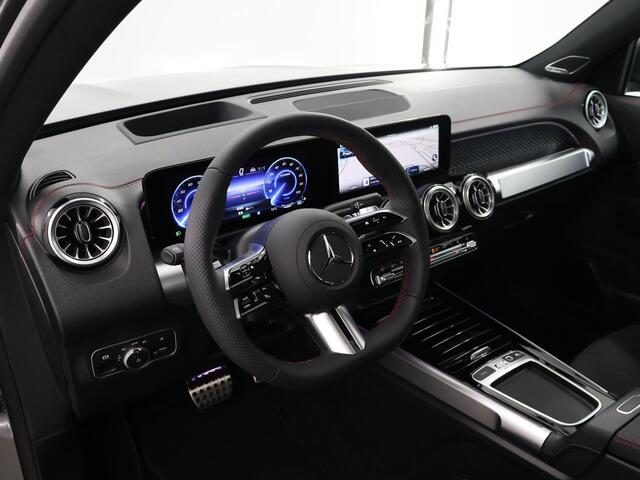 Mercedes-Benz EQB 250+ AMG Line 71 kWh | 7-Pers | Panoramadak | Dodehoek Assistent | Elektrische Stoelen met Memory | 360 Camera | Burmester Surround System | Apple Carplay/Android Auto |