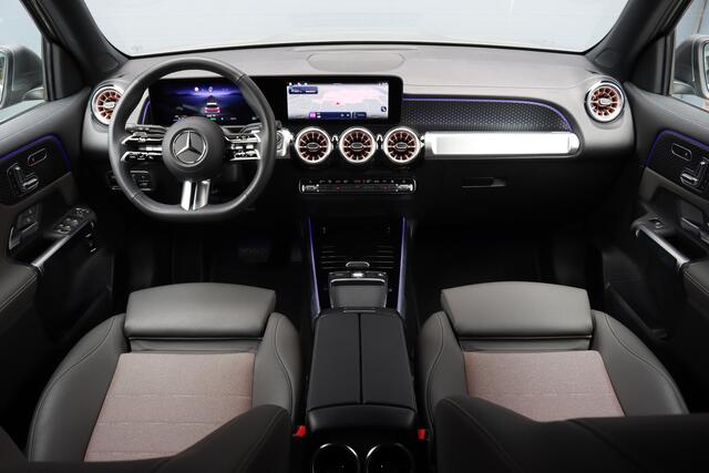 Mercedes-Benz EQB 300 4MATIC Luxury Line 71 kWh | Facelift | Memory | Advanced Sound System | Surround Camera | Verwarmd Stuurwiel | Keyless Go | Augmented Reality | Vario-Achterbank |