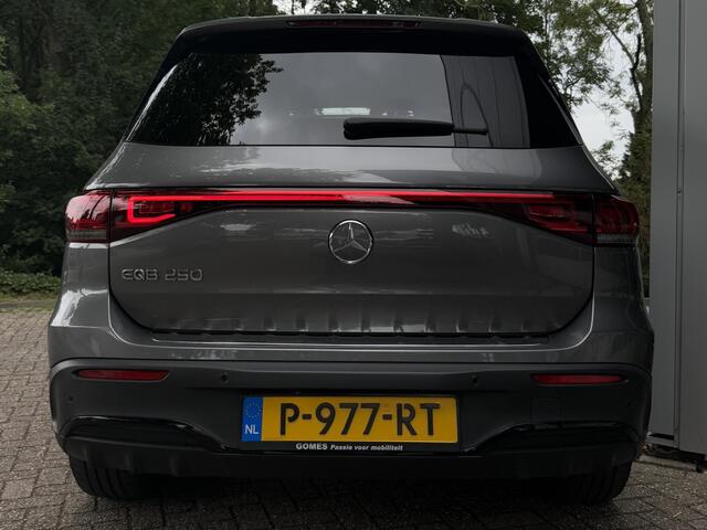 Mercedes-Benz EQB 250 AMG Line 67 kWh | Panoramadak |