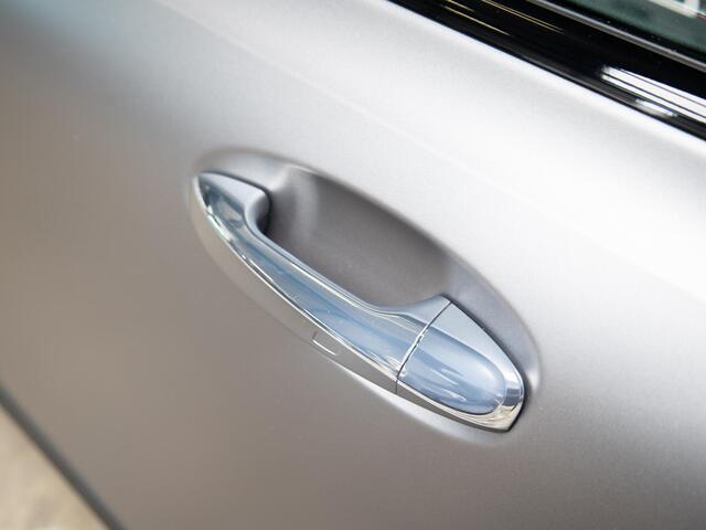 Mercedes-Benz EQB 250+ AMG Line 7p. 71 kWh Panorama dak