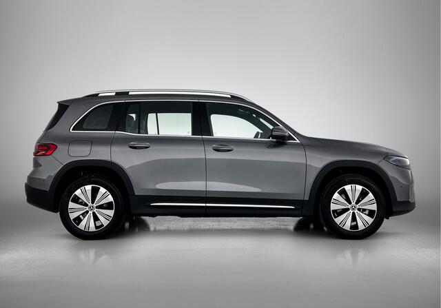 Mercedes-Benz EQB 250+ Business Solution 7p. 71 kWh | Parkeerpakket met achteruitrijcamera | EASY PACK achterklep | Sfeerverlichting | Verwarmde stoelen vooraan | Extra USB-poorten | Zitcomfortpakket | Licht- en zicht pakket |