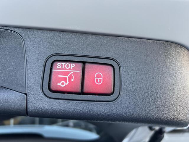 Mercedes-Benz EQB 250+ | AMG Line | Panoramadak | Night Pakket | Business Plus Pakket | Elektrisch Verstelbare Stoelen + Memory | Dodehoekassistent | 360° Camera | Advanced Sound System | Sfeerverlichting | Stoelverwarming