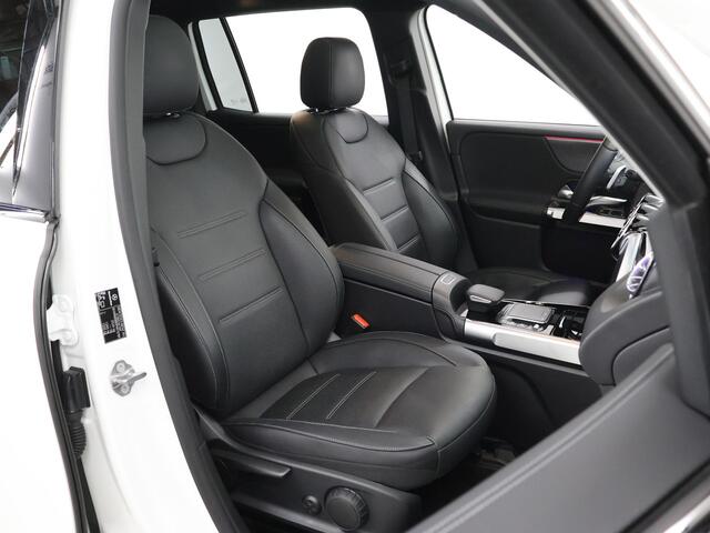 Mercedes-Benz EQB 250 AMG Line 67 kWh | Rijassistentiepakket | Panoramadak | Headup | Lederen bekleding | Stoelventilatie |