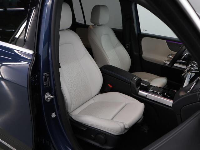 Mercedes-Benz EQB 350 4MATIC AMG Line 67 kWh | Stoelverwarming | Keyless | 20" lichtmetalen velgen | Trekhaak | Achteruitrijcamera |