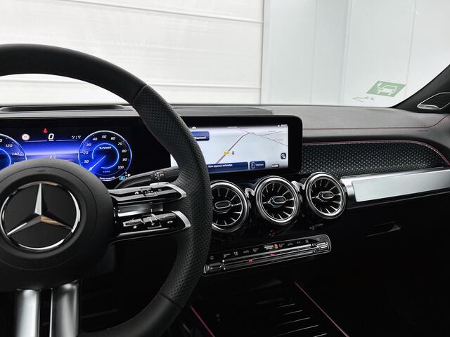 Mercedes-Benz EQB 250+ Business Solution AMG 71 kWh | Parkeerpakket met 360°-camera | KEYLESS-GO comfort pakket | Premium Plus pakket | Dodehoekassistent | Head-up display | EASY PACK achterklep | Verwarmde stoelen vooraan |