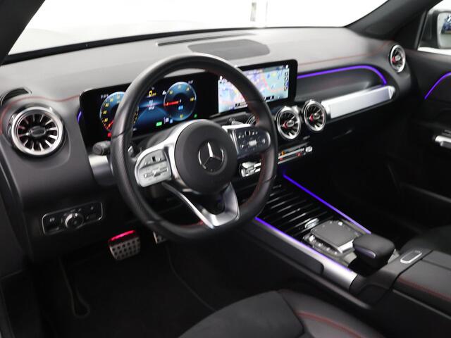 Mercedes-Benz EQB 250 AMG Line 71 kWh | Augmented reality | Stoelverwarming | Elektrische achterklep |