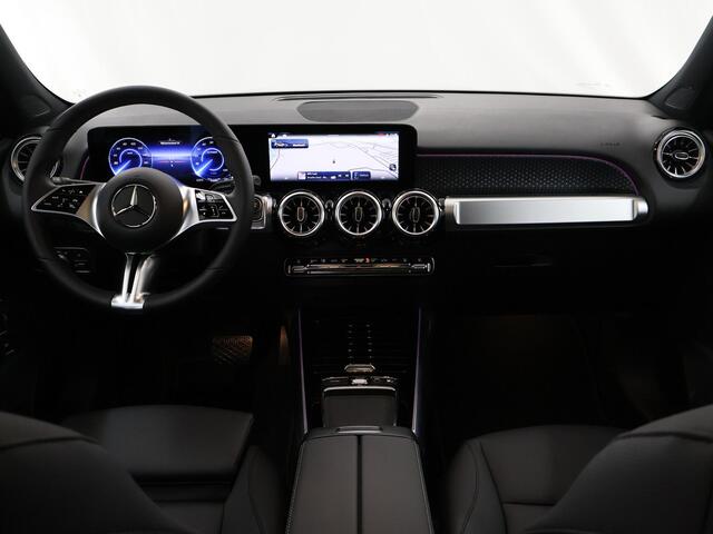 Mercedes-Benz EQB 250+ Luxury Line 71 kWh | 7-Pers | Panoramaschuifdak | Winter-pakket | Elektrisch verstelbare stoelen | 360 graden camera |