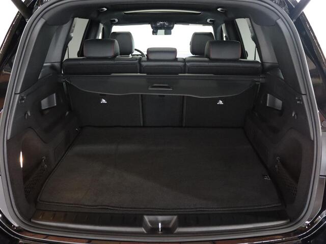 Mercedes-Benz EQB 250 AMG Line 67 kWh | Night | Panoramadak | 20" lichtmetalen velgen | 360 graden camera | Stoelverwarming |