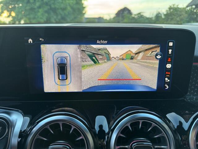 Mercedes-Benz EQB 350 4MATIC 71 kWh Soh 99.3% SPORT LED SNELLADEN SFEER 7000KM!!!