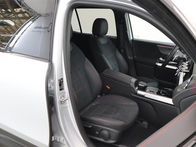 Mercedes-Benz EQB 250+ Business Edition 71 kWh | Afneembare trekhaak | AMG Line | Nightpakket | 19-Inch | Stoelverwarming | MBUX |