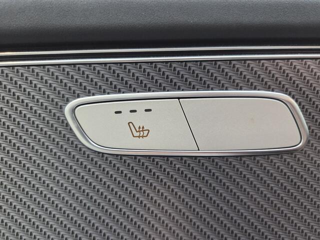 Mercedes-Benz EQC 400 4MATIC Premium Plus 80 kWh | AMG | Pano | Leder |*