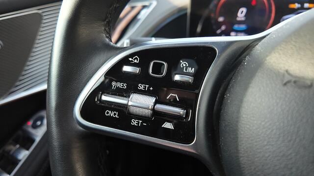 Mercedes-Benz EQC 400 4MATIC Premium Plus 80 kWh vol vol trekhaak lage km