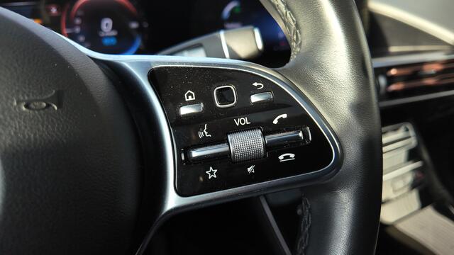 Mercedes-Benz EQC 400 4MATIC Premium Plus 80 kWh vol vol trekhaak lage km