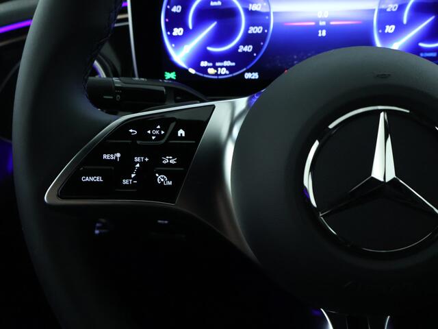 Mercedes-Benz EQE 300 Business Solution 90 kWh | Rijassistentiepakket | Trekhaak | Parkeerpakket met achteruitrijcamera | KEYLESS GO-pakket | USB-pakket Plus | GUARD 360 ° Vehicle protection | Business Plus Pack | Dodehoekassistent |