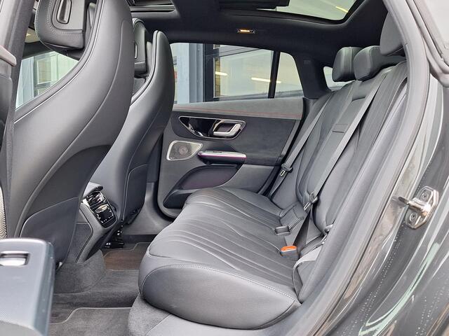 Mercedes-Benz EQE 300 | Panoramadak | Luchtvering | AMG Night | | Premium PLUS | Nightpakket | Panoramadak | Luchtvering | Head-up Display | 360° Camera | Sfeerverlichting | Burmester® 3D | Rijassistentiepakket Plus | Memorystoelen Verwarmd | Sfeerverlichting | Apple & And
