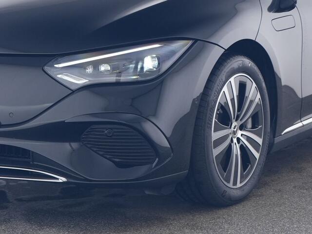 Mercedes-Benz EQE 300 Premium Head-Up 360 Camera Memory Pakket Navi 19 Inch Trekhaak