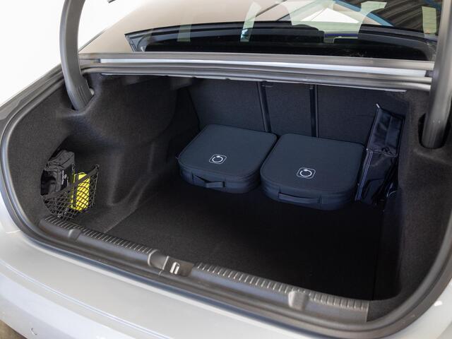 Mercedes-Benz EQE Limousine 300 Business Solution AMG 90 kWh Panorama dak