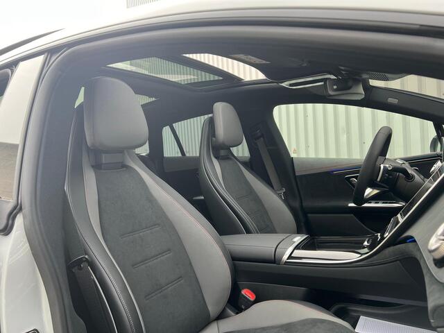 Mercedes-Benz EQE 300 AMG Line | Night Pakket | Panoramadak | 360° Camera | Burmester® 3D | Rijassistentiepakket Plus | Memorystoelen Verwarmd | Apple & Android Carplay | Sfeerverlichting