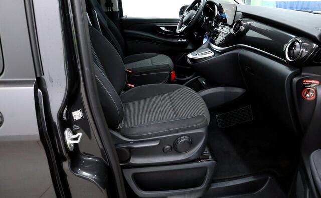 Mercedes-Benz EQV 300 L2 90kWh 54.329 incl BTW 7-zitter LED Navi 360 Camera EL. Achterklep