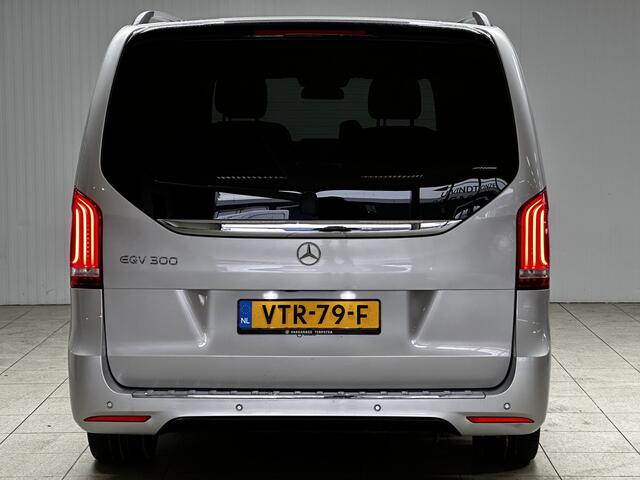 Mercedes-Benz EQV 300 L2 90kWh/ AMG Styling/ 2x Schuifdeur/ LED Koplampen/ 18'' LMV/ Vol Leder/ Elek. Kofferklep/ 360° Camera/ Sfeerverl./ Lane-Assist./ Apple + Android/ Elek. Stoelen + Memory/ Stoelverw.