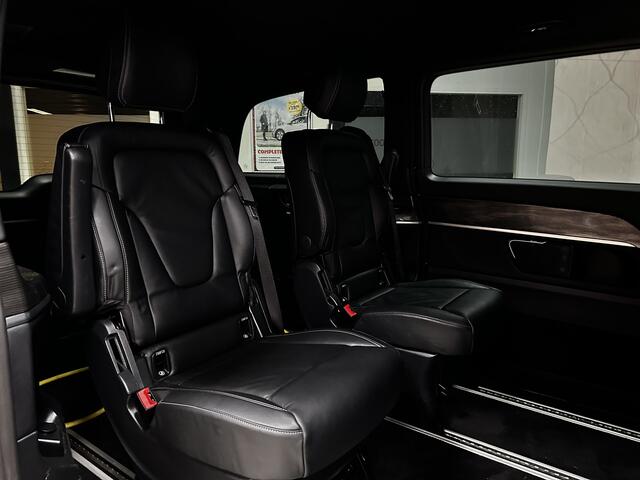 Mercedes-Benz EQV 300 L2 90kWh/ AMG Styling/ 2x Schuifdeur/ LED Koplampen/ 18'' LMV/ Vol Leder/ Elek. Kofferklep/ 360° Camera/ Sfeerverl./ Lane-Assist./ Apple + Android/ Elek. Stoelen + Memory/ Stoelverw.