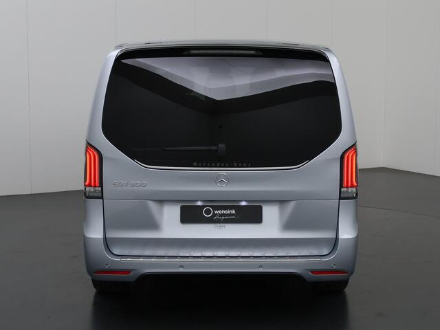 Mercedes-Benz EQV 300 L2 | PANORAMADAK | BURMEISTER SURROUND SYSTEEM | LEDERLOOK DASHBOARD | GRIL MET LED VERLICHTING | RIJ ASSISTENTIEPAKKET |